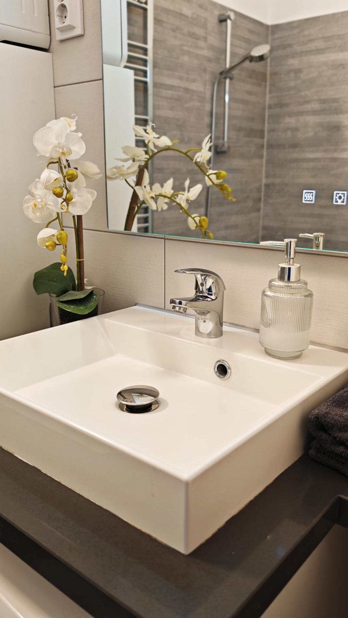 Bmg Apartment Basilica บูดาเปสต์ ภายนอก รูปภาพ
